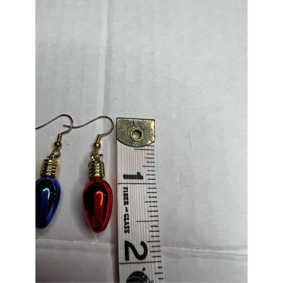 3/$15 or 5/$20 4 Christmas bulb earrings - Picture 7 of 7